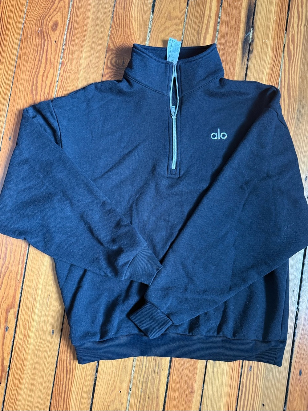 ALO Yoga Black women’s Half-Zip Pullover